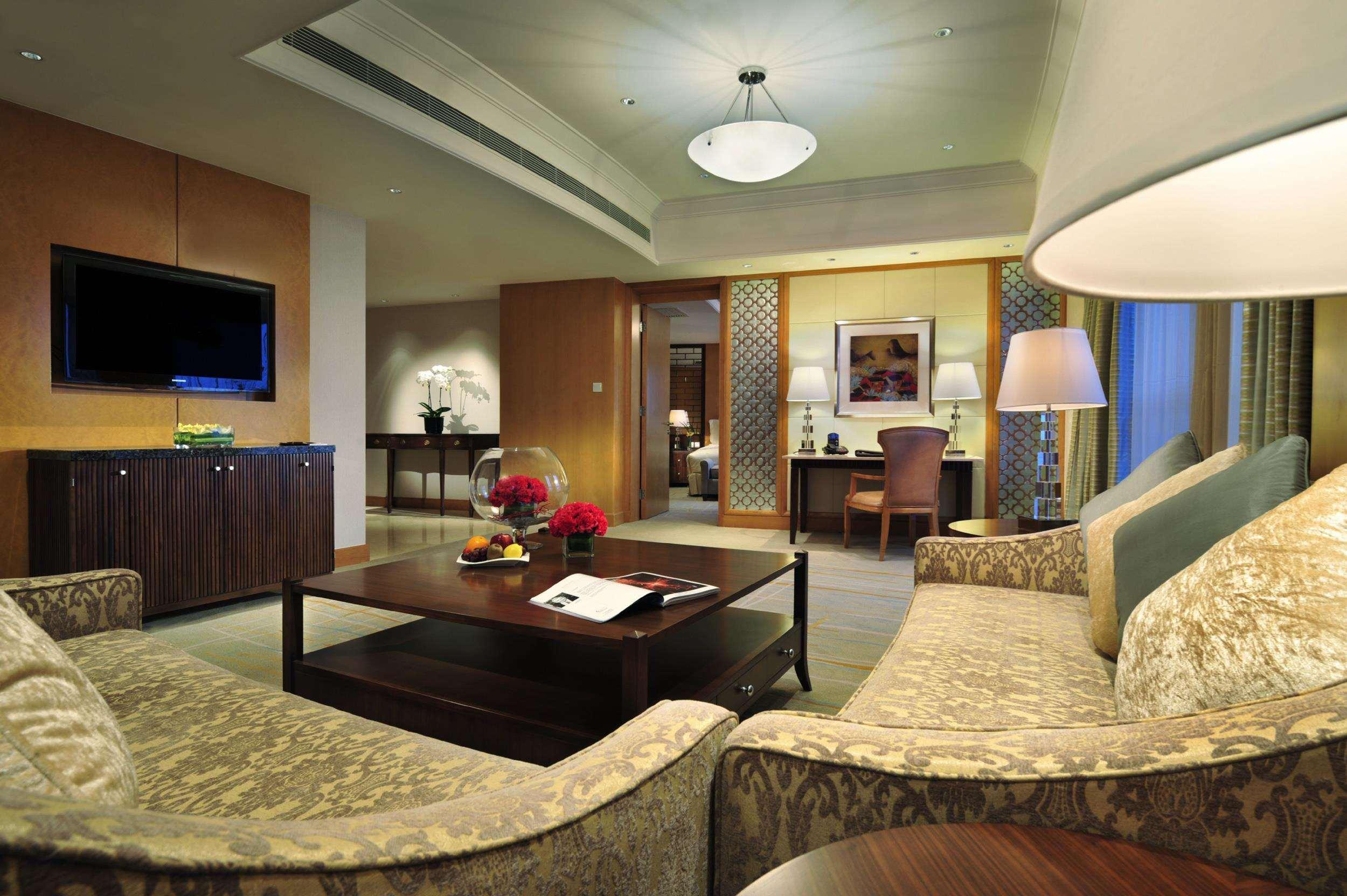 Hotel Doubletree By Hilton Pudong - Present Welcome Cookie 5*