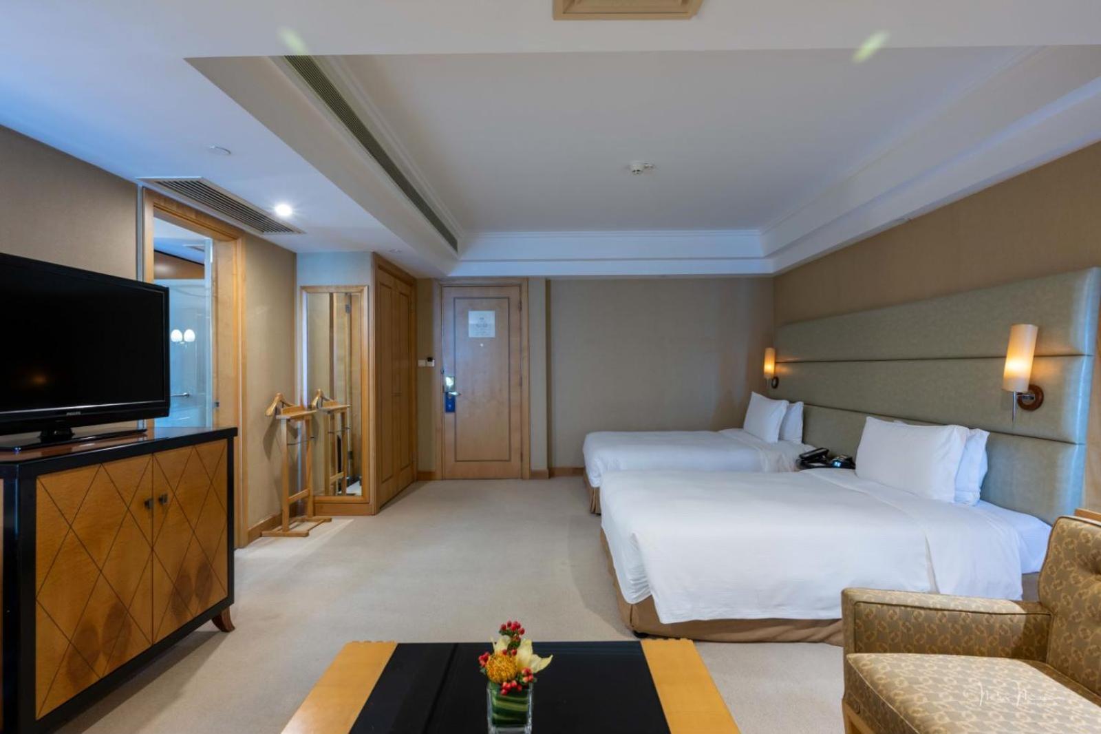 Hotel Doubletree By Hilton Pudong - Present Welcome Cookie 5*
